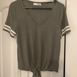 So short sleeve shirt